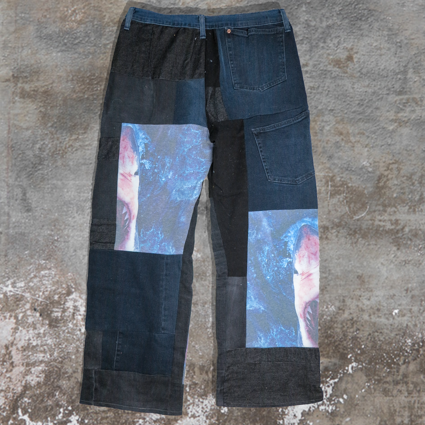 JAWS JEANS